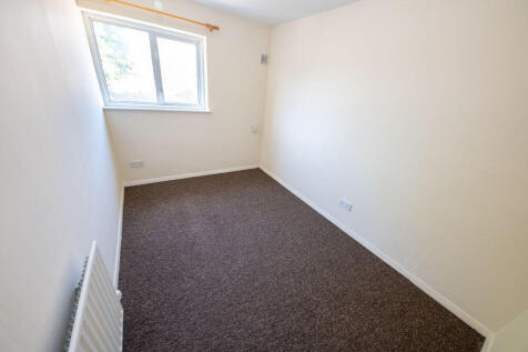 Sandleford Road, Havant photo 4