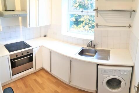 Flat-10 , 138 Hathersage Road photo 5