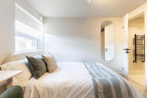 57KitchenerRd-Photos-246.jpg