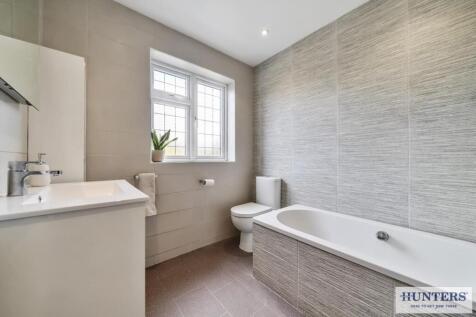 First Floor Bathroom