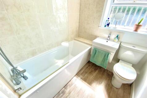 Bath Flat 1.jpg