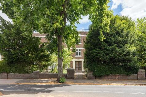 1_Thorpe_hall_man...