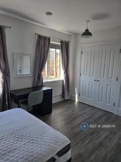 Clickers Drive, Northampton, NN5 photo 4