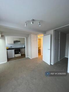 Lounge/Kitchen
