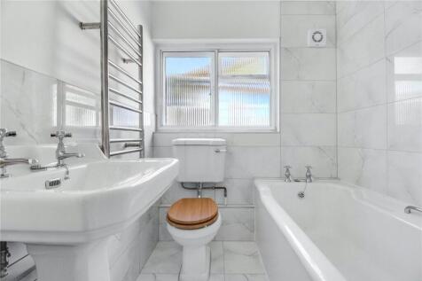 Bathroom En-Suite
