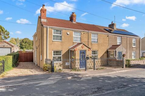 Redwick Road, Pilning Front.jpg