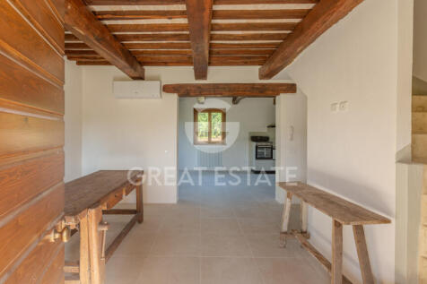 Interno