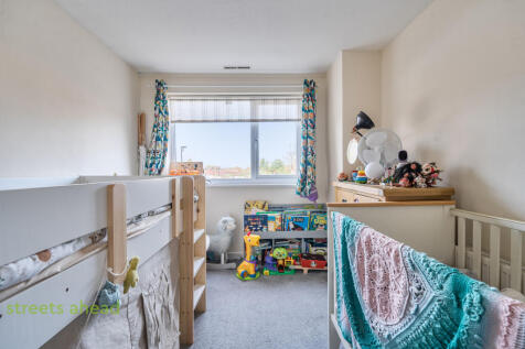 f0fe4e84-2aa6-462...