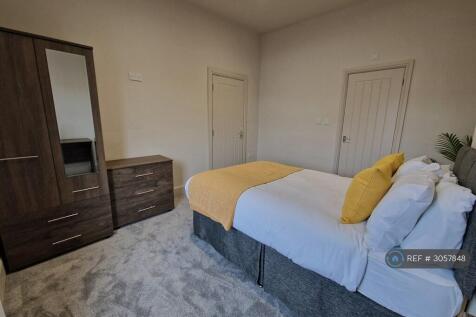 Greenway Road, Runcorn, WA7 photo 5