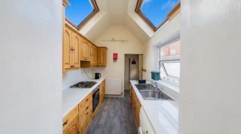48 Gordon Street, Leamington Spa photo 3
