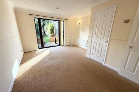Malthouse Green, Luton photo 4