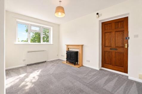 Trinity Street, Bishops Stortford, Herts, CM23 photo 3