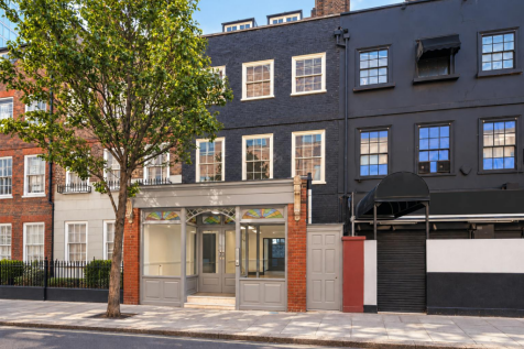 Unbranded Victorian Shopfront Streetscape.png