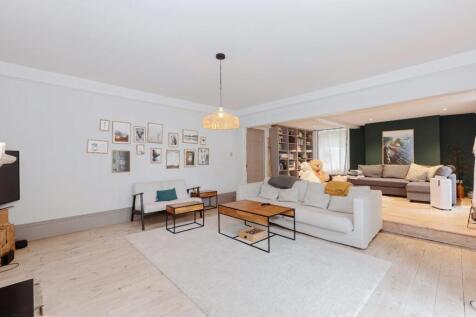 Church Farm House_49.jpg