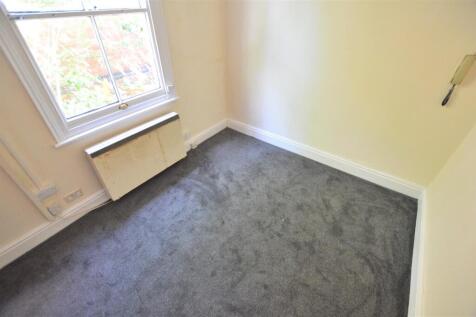1-bed flat on Park Road Cheylesmore Coventry, £475/mo