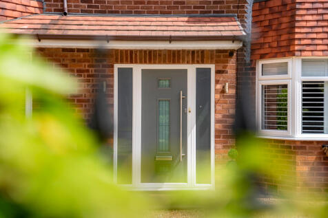41 ALL SAINTS DRIVE-28.jpg