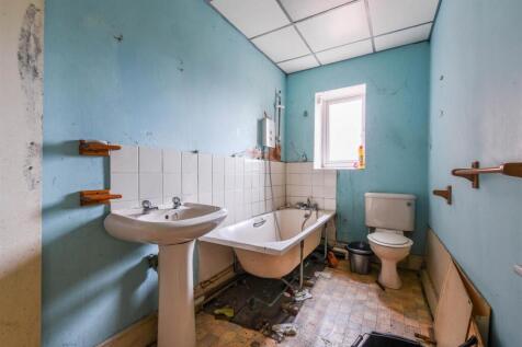 Second Floor - Bathroom