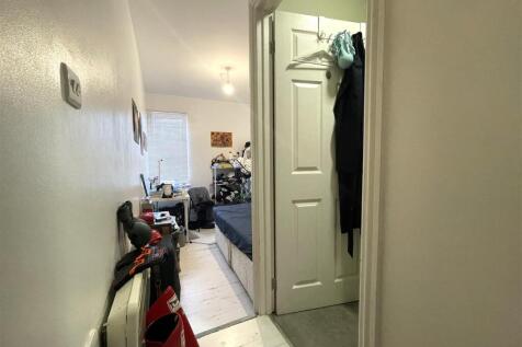 209 Gloucester Road, Gloucester Road, Bristol BS7 