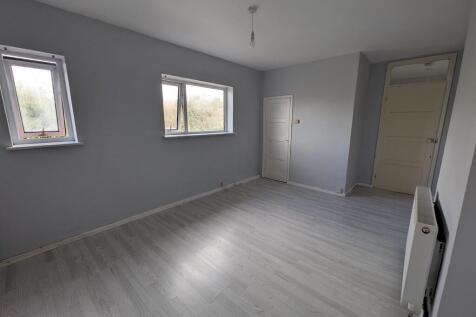 Sorbus Drive, Crewe photo 4