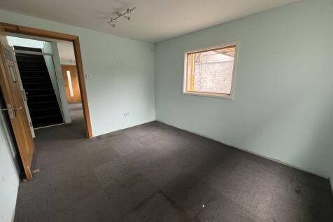 Commercial Property to rent Image 7