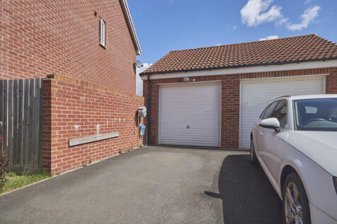 Garage &amp; Parking