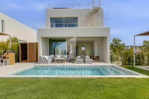 Elegant Contemporary Villa with rooftop in Santa Bárbara de Nexe, Faro