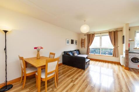 Living/ Dining