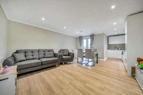 1373358-2-6908ea5...