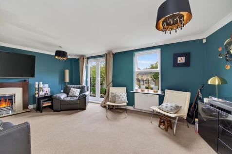 LIVING DINING ROOM