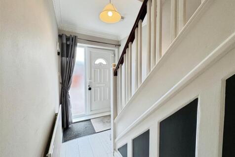 84c00ad6--4638-9FE2-2C6E373B7CC9-13027-000008918D6