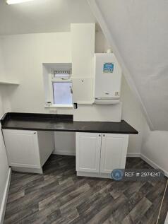 Lodge View, Heywood, OL10 photo 5