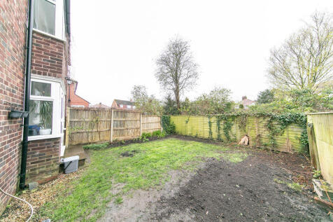 Private West facing garden