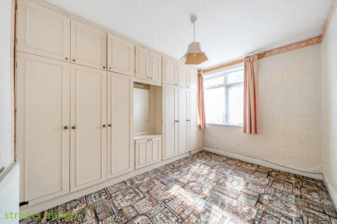 62c53e72-4659-4f2...