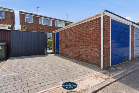 60 Blandford Drive (31 of 33).jpg