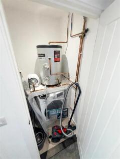 06_Utility_Cupboard.jpg