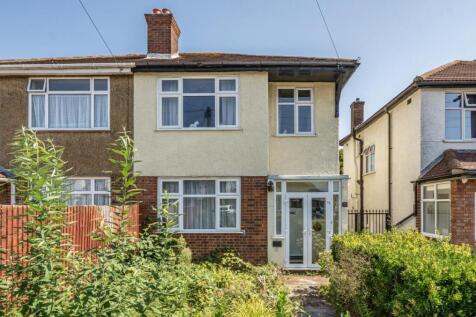 Davidson Frost-Wellings, DFW, Uppingham Avenue, Fr