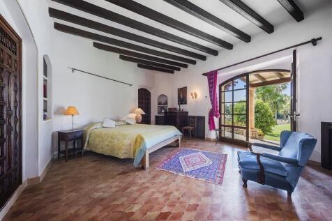 Bedroom (5)