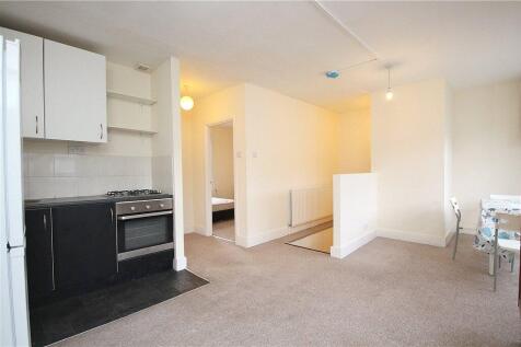 Kitchen/Reception