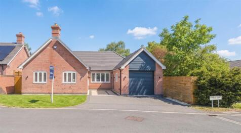 Loughborough, LE12 - property photo