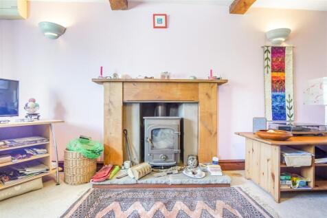 Living Room Fireplace.jpg