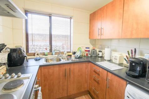 Retail Property (high street) for sale Image 12