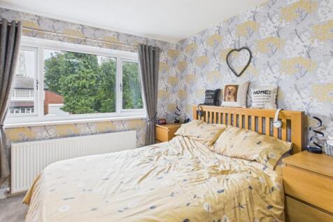 CAM03729G0-PR0111-STILL021