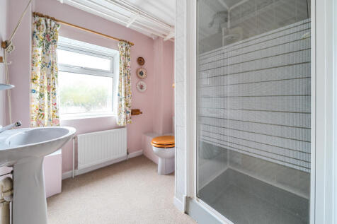 1364852-15-68eccb...