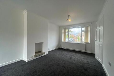 10 Crimple Green, Garforth, LS25 photo 4