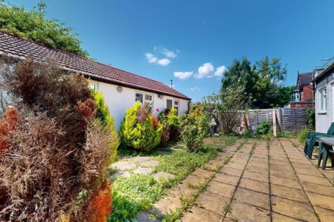 Spacious sunny patio perfect for socialising...