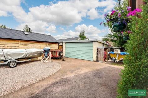 Driveway &amp; Garage