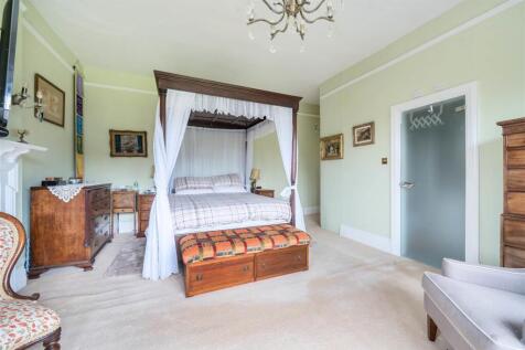 Potterspury House, Potterspury