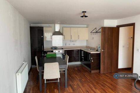 Kitchen-Lounge
