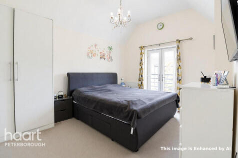 Coriander Drive, PETERBOROUGH photo 5