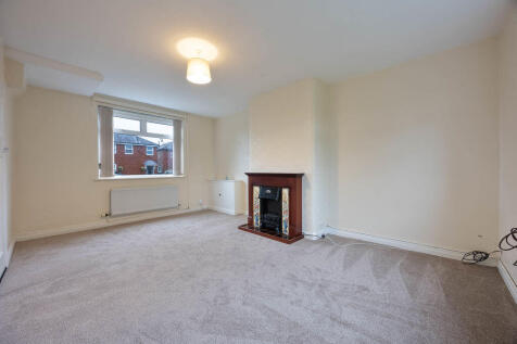 Gidlow Lane, Wigan, WN6 8RG photo 3